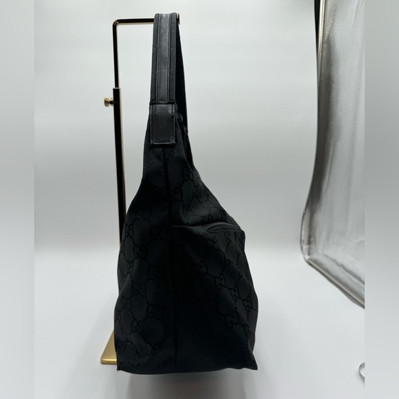 Gucci-Authentic-Canvas Hobo with Monogram GG logo - Double Pocket - Picture 5 of 15